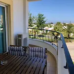 Ancora Boutique דירה